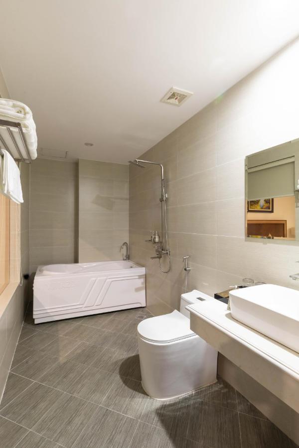 נין בין Bvm Hotel מראה חיצוני תמונה